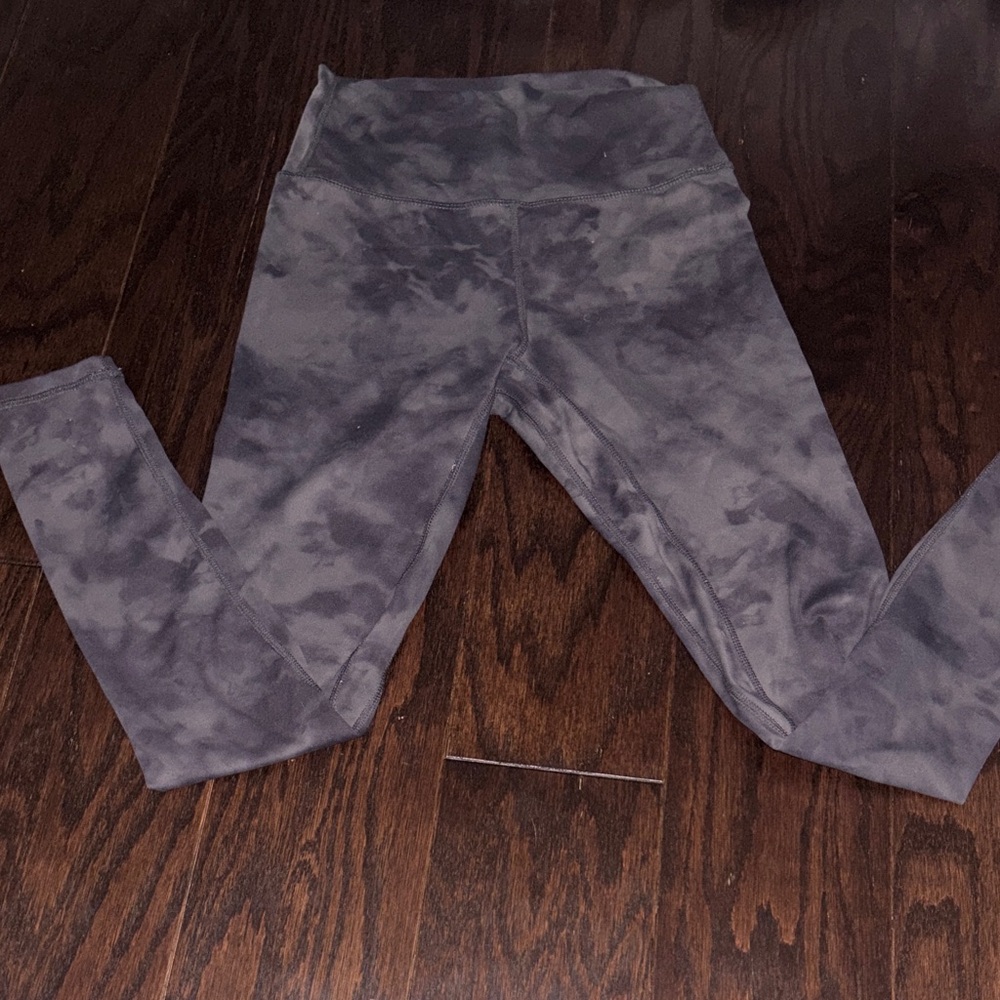Gray Tie-Dye Leggings